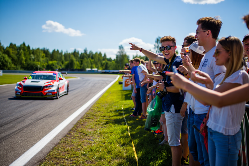 d82e9f1bc0e8e206dc4a14e01e7e2470